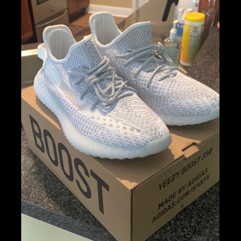 Yeezy 350 v2 static reflective